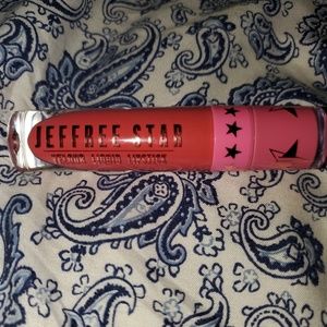 Jeffree star velour liquid lipstick
